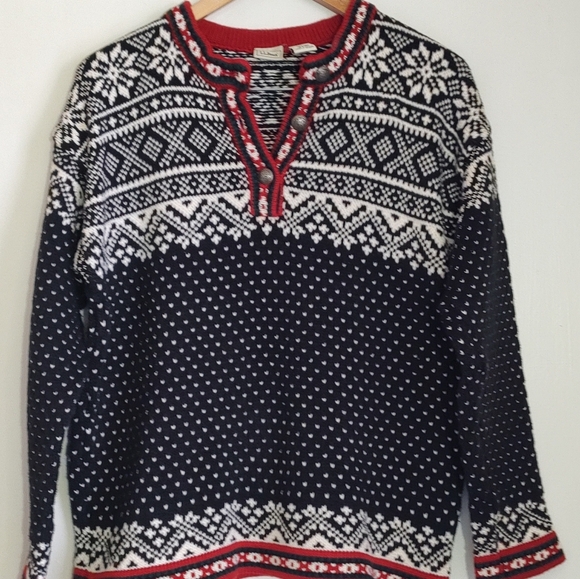 LL Bean Pullover Black and White Patterned Women's Sweater with Red Trim - Picture 1 of 7